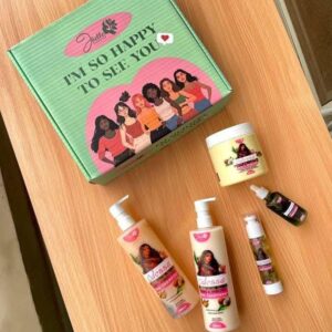 مجموعة العناية honey & blueberry👸 (نسخة)